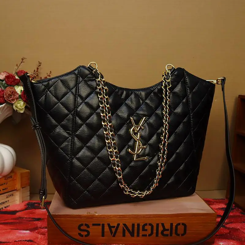 2025 New Arrival Tide Fancy Diamond Pattern Chain Bag Shoulder Crossbody Underarm Bag Fashion All-Match Tote Bag Women's Bag