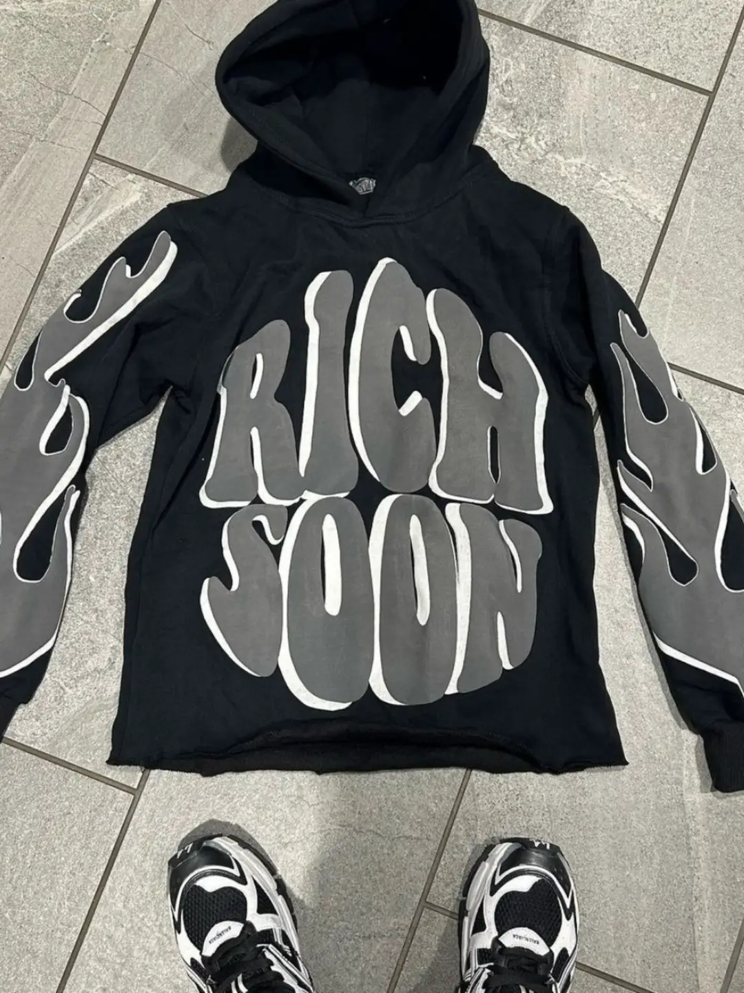 2024 European and American Street Fashion Design Hoodie with Letter Rich Soon Print Casual Loose Y2K Sweatshirt