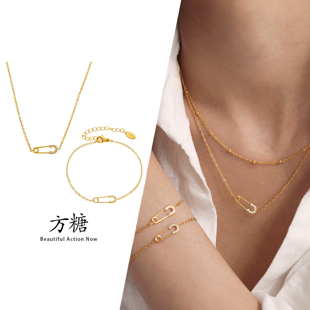 Sugar Cross-border New Style Paperclip Safety Pin with Drill Pendant Clavicle Necklace Titanium Steel Plated Gold Distinctive Necklace