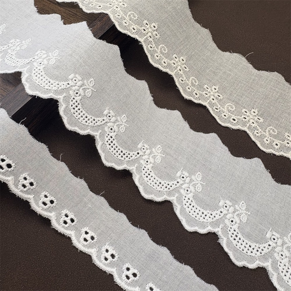Spring Style Pastoral Style Small Three-Hole Cotton Embroidery Lace, Women's Clothing, Children's Clothing Lace Accessories, Width 2.5/5cm