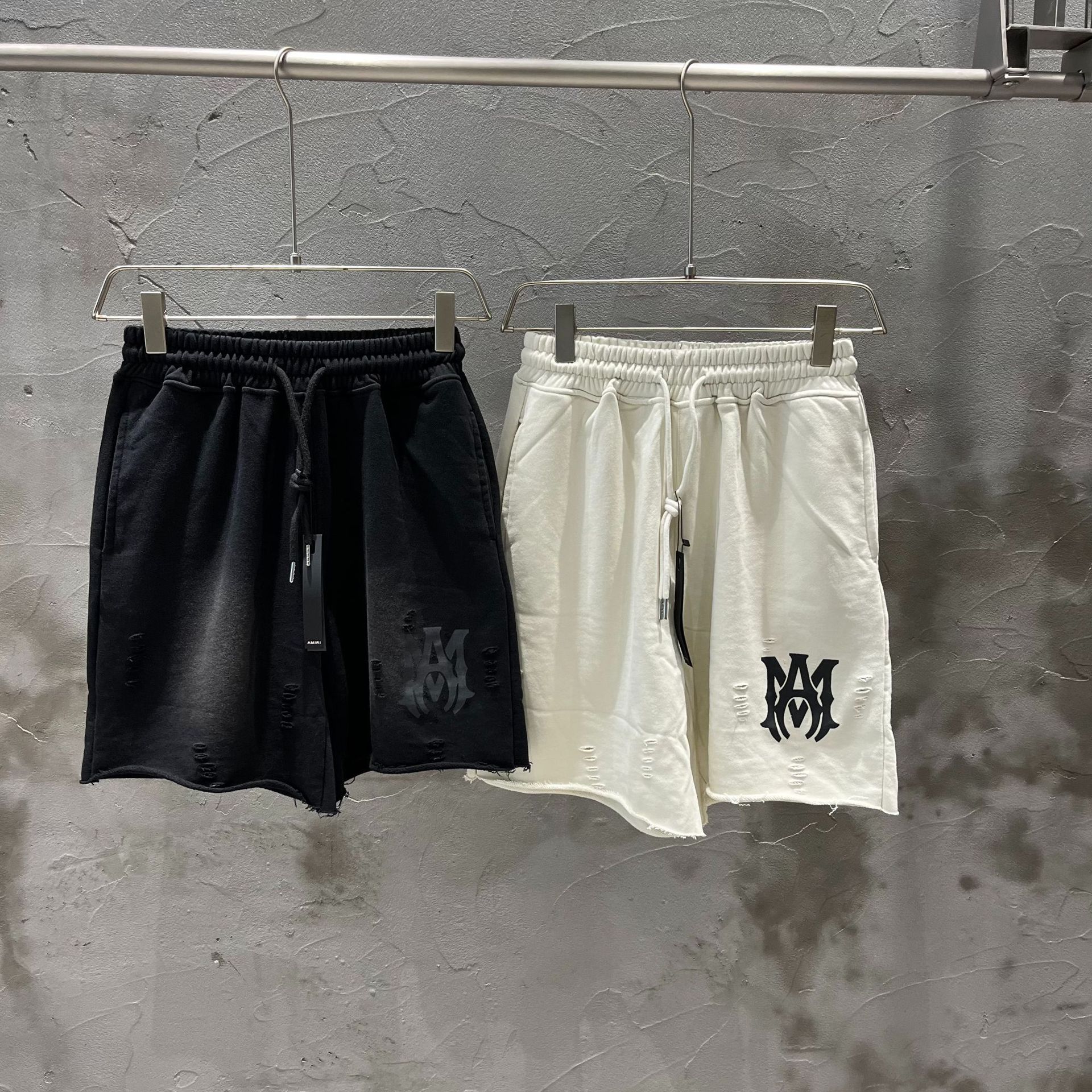 25 Cross-Border European and American Trendy Brand Amri Washed Distressed Frayed Rope Elastic Casual Shorts for Men and Women High Street Five-Point Pants QC-Foto von 1688 auf Qualit.ly