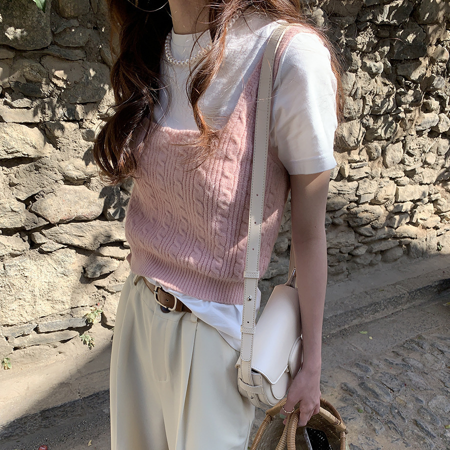 Kaning Pure Color U-Neck Knitted Vest for Women 2026 Autum New Korean Style Design Sweater