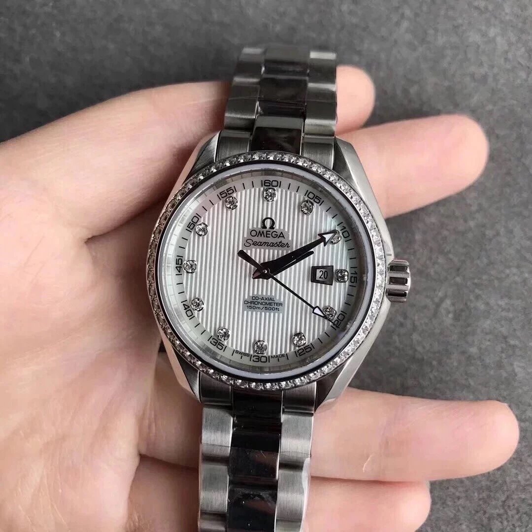 （3s出品） OMEGA  海马AQUA TERRA150米女款8520