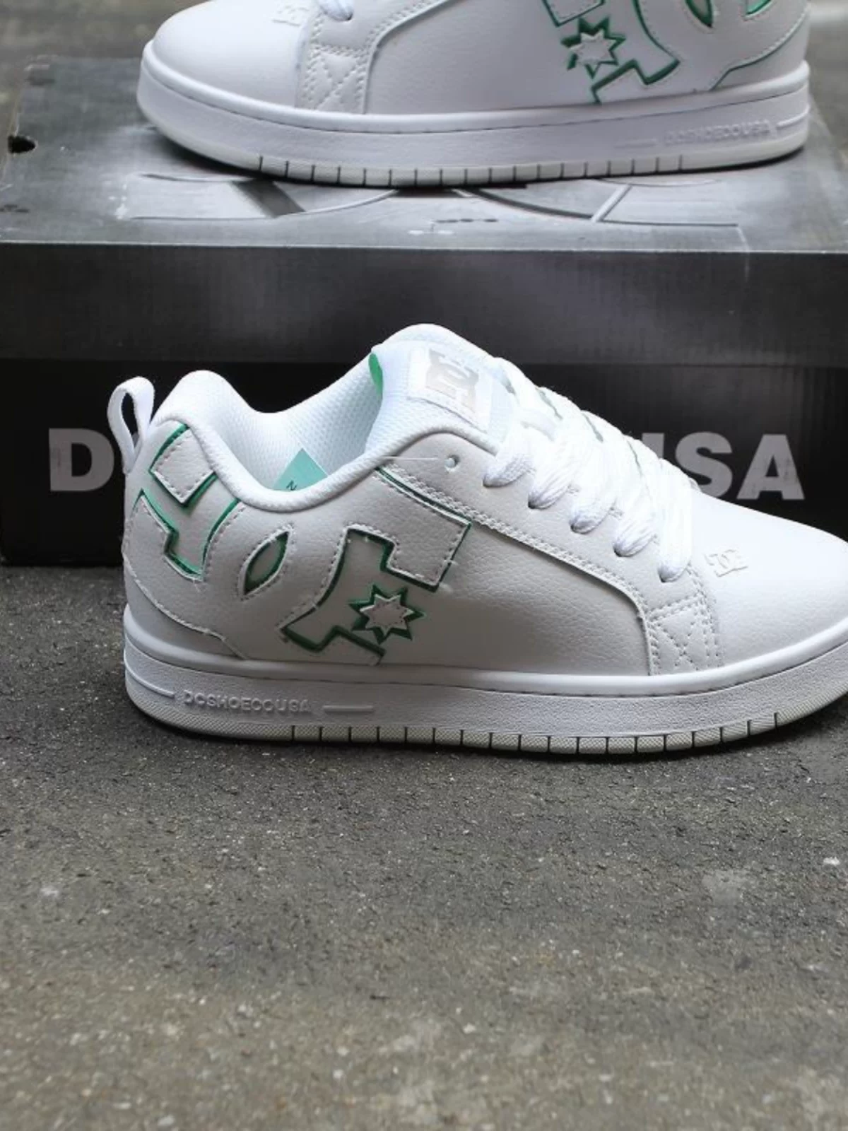 Pure White Retro Low-Top Dc Skateboard Shoes, Leather, Comfortable and Wear-Resistant Sneakers, Sk8 Unisex Fallen Sports