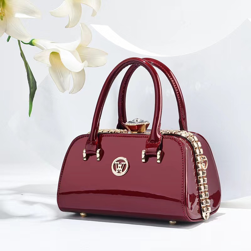 New Style Bag with Bright Leather Diamonds, Simple and Elegant Women's Bag, Multi-Functional Dinner Handbag, Red Small Bag, Textured Bag