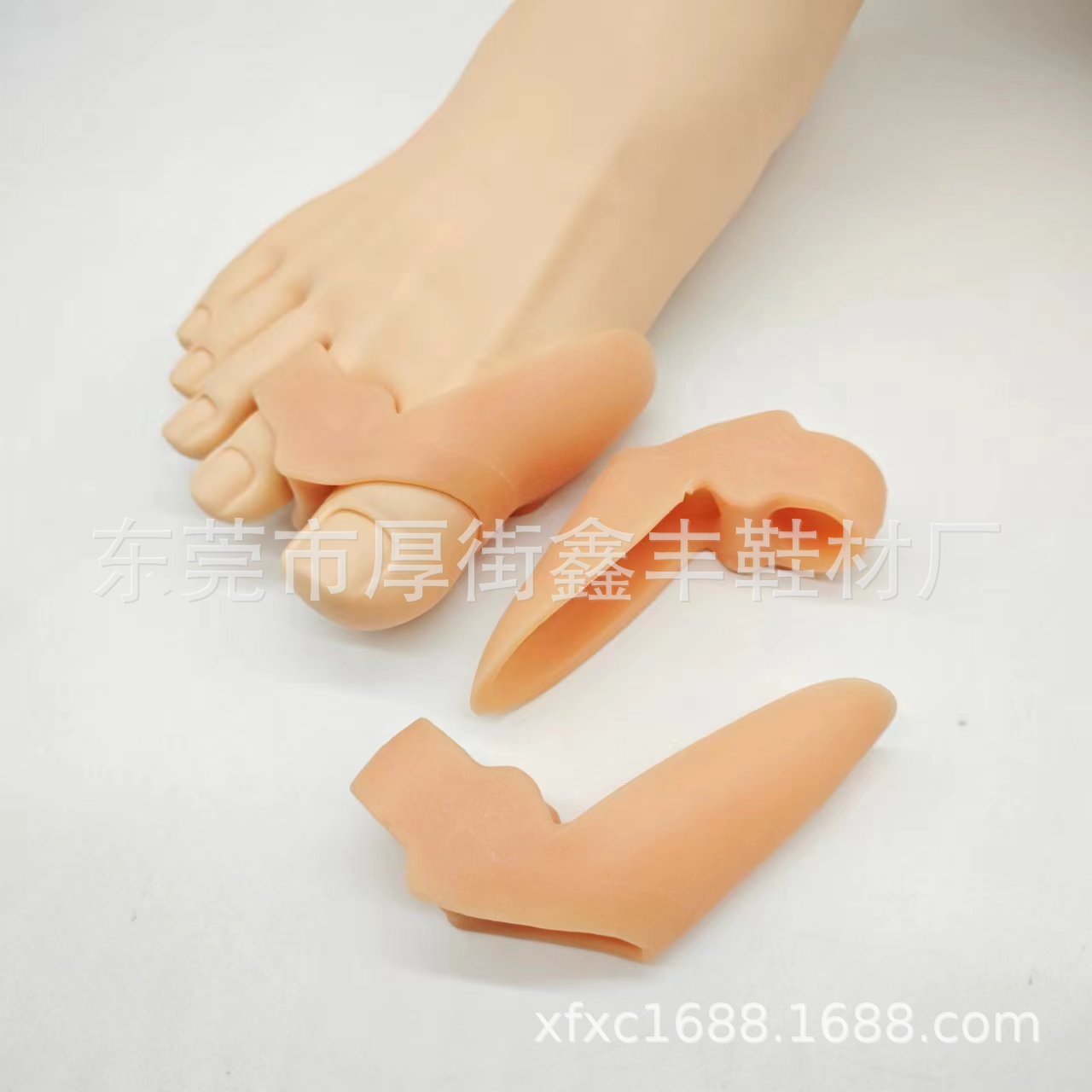 Silicone toe divider double hole SEBS medical big toe separator big toe valgus orthosis overlapping toe care