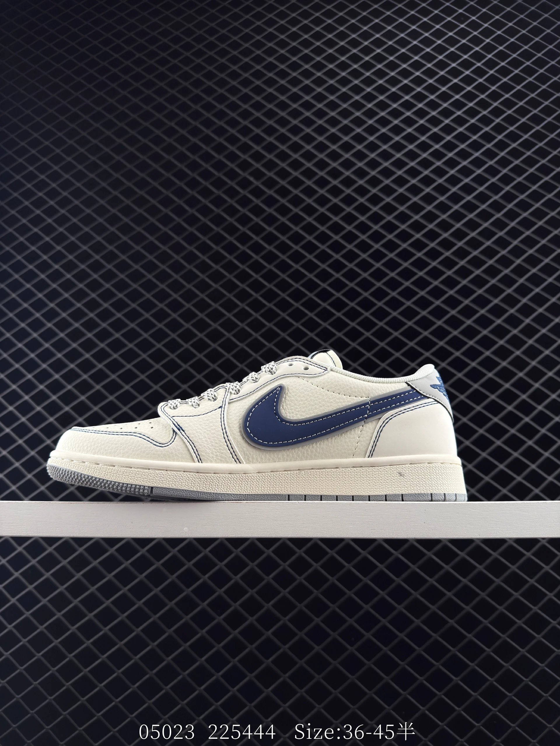 Air Jordan 1 Low