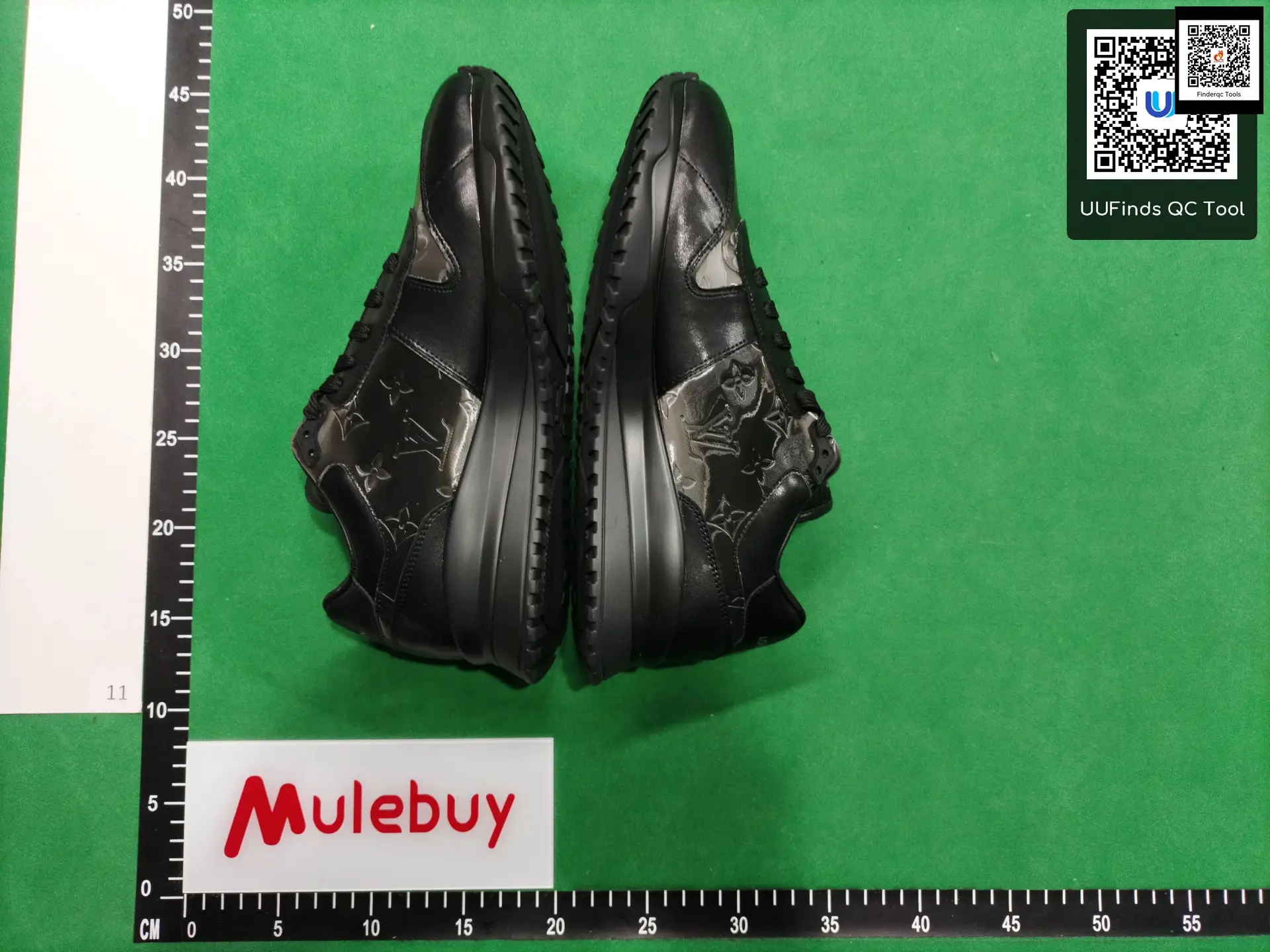 Louis Vuitton LV Trainer Black