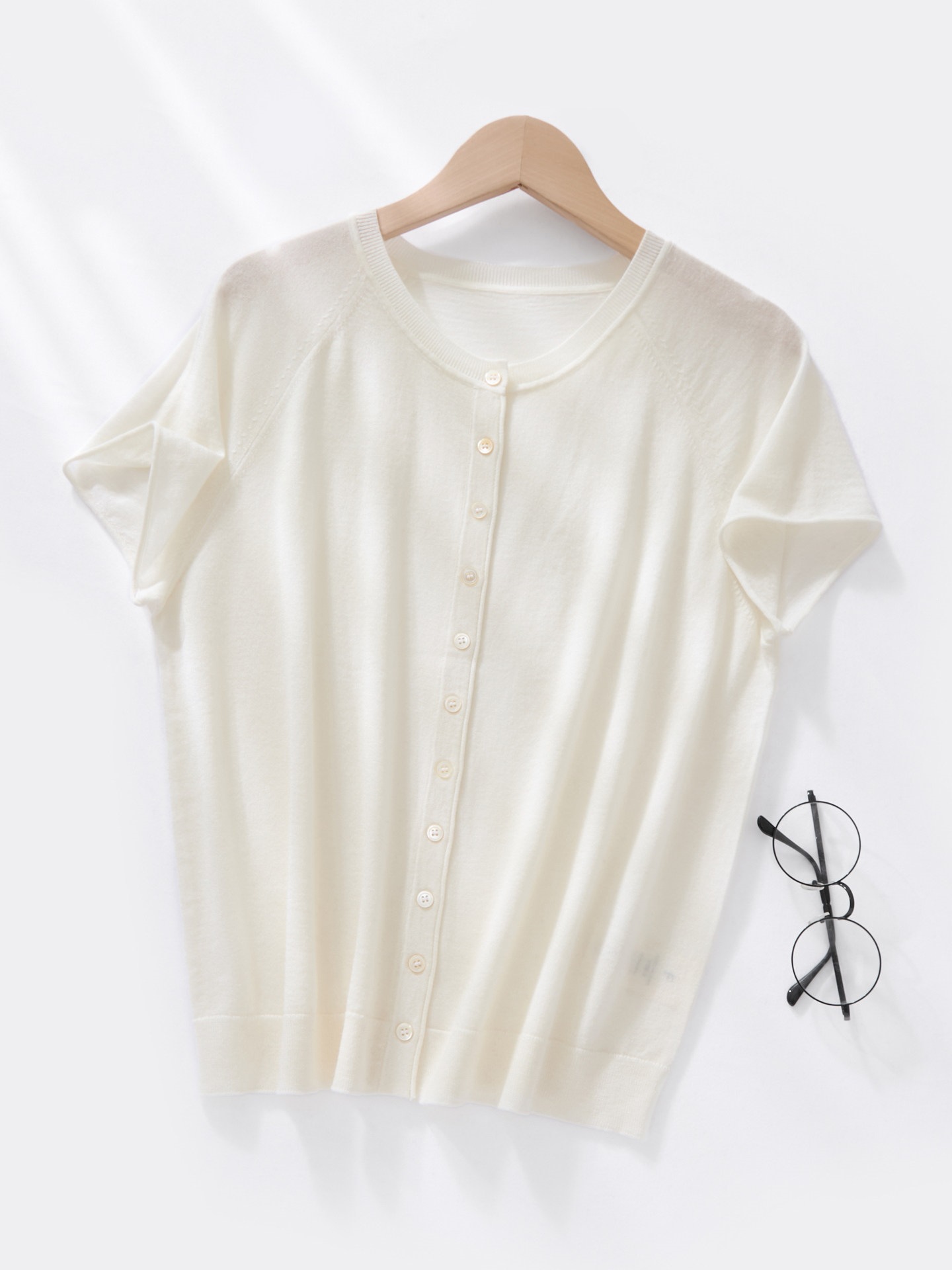 Counter-Quality~ Summer Tencel Wool Knit Short-Sleeve Cardigan for Women, Simple Round-Neck Blouse, Versatile Top