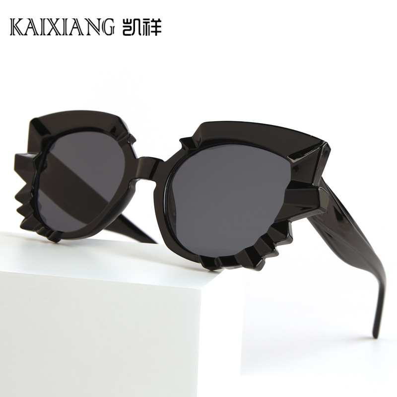 Cross-border Europe and the United States Irregular Funny Sunglasses Women's High-end Sense Large Frame Fashion Sunglasses Men's Flat Goggles
