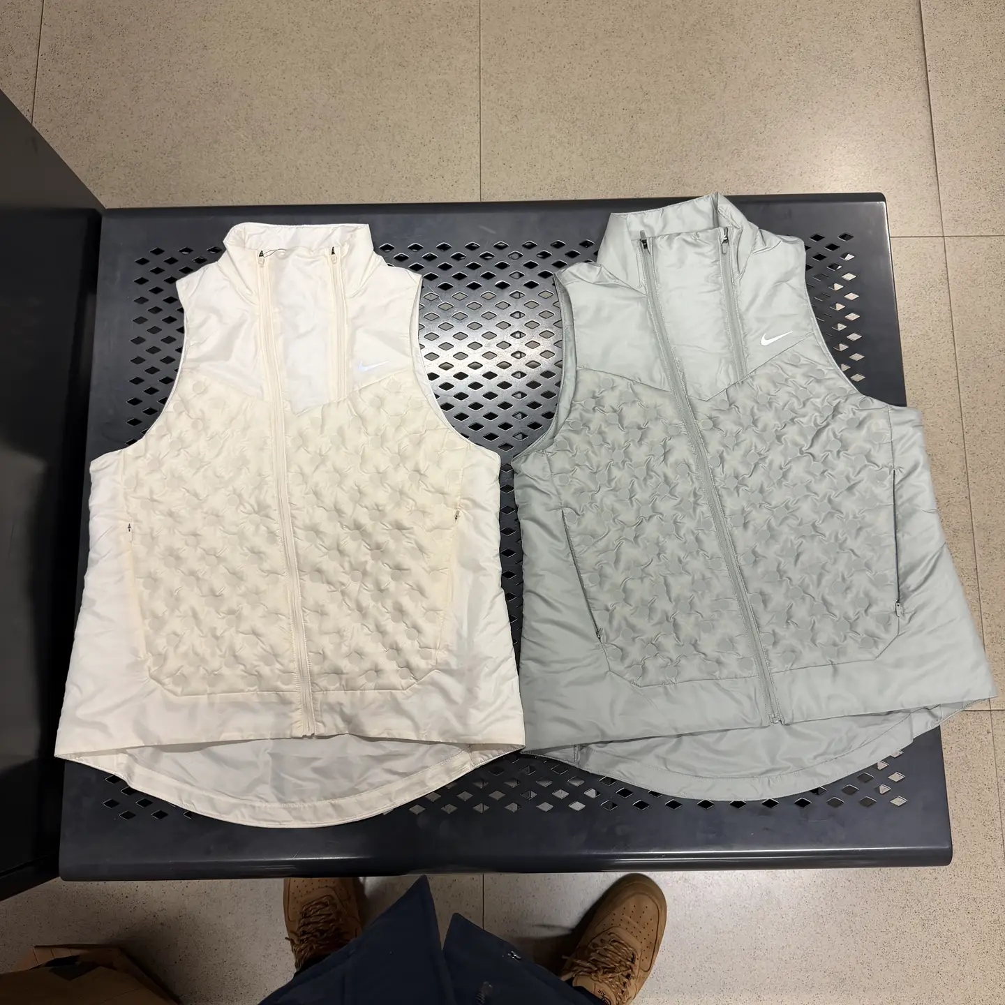 Authentic Nike Adv Women's Running Sports Training Water-Repellent Warm Breathable down Vest Fb7607