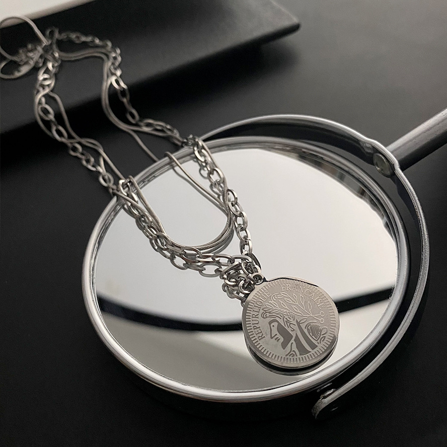 Yuxi titanium steel non-fading necklace European and American ins multi-layer chain coin female niche design clavicle chain sweater chain tide