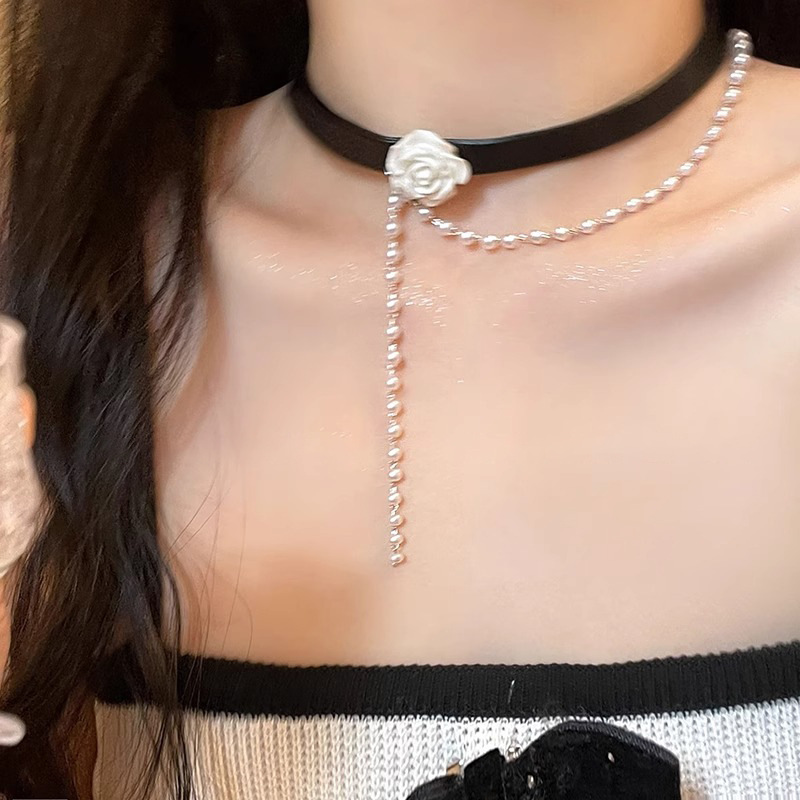 Rose Pearl Necklace Women's Choker Black Choker Clavicle Chain Niche Design Braided Necklace Strip