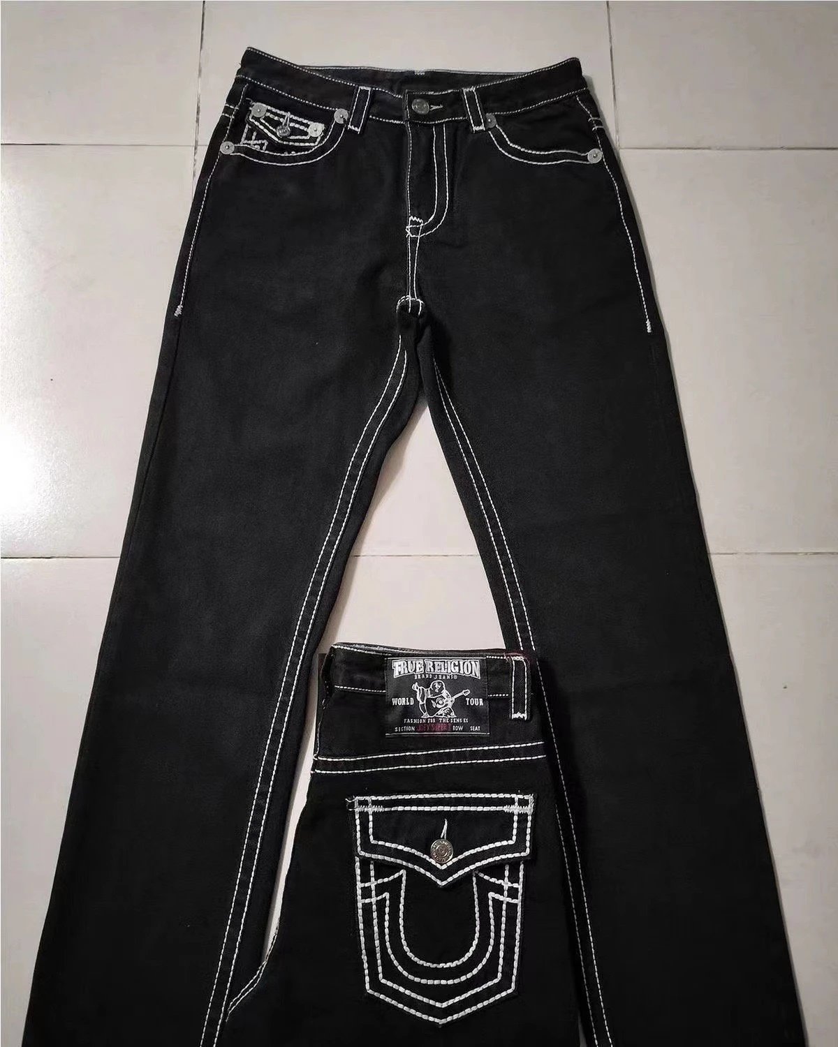 true-American fashion brand Jeans