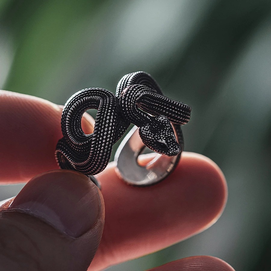Yanyu New Snake Ring Zodiac Snake Handmade Men's Ring National Tide Necklace Pendant Jewelry Factory Outlet