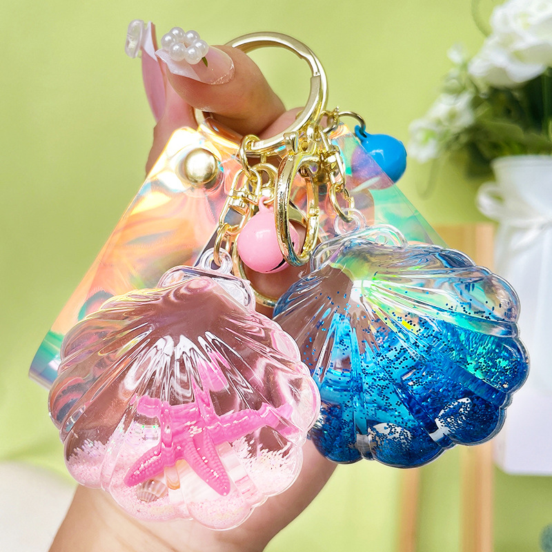 Creative acrylic starfish shell keychain fashion trend liquid quicksand pendant car bag accessories wholesale