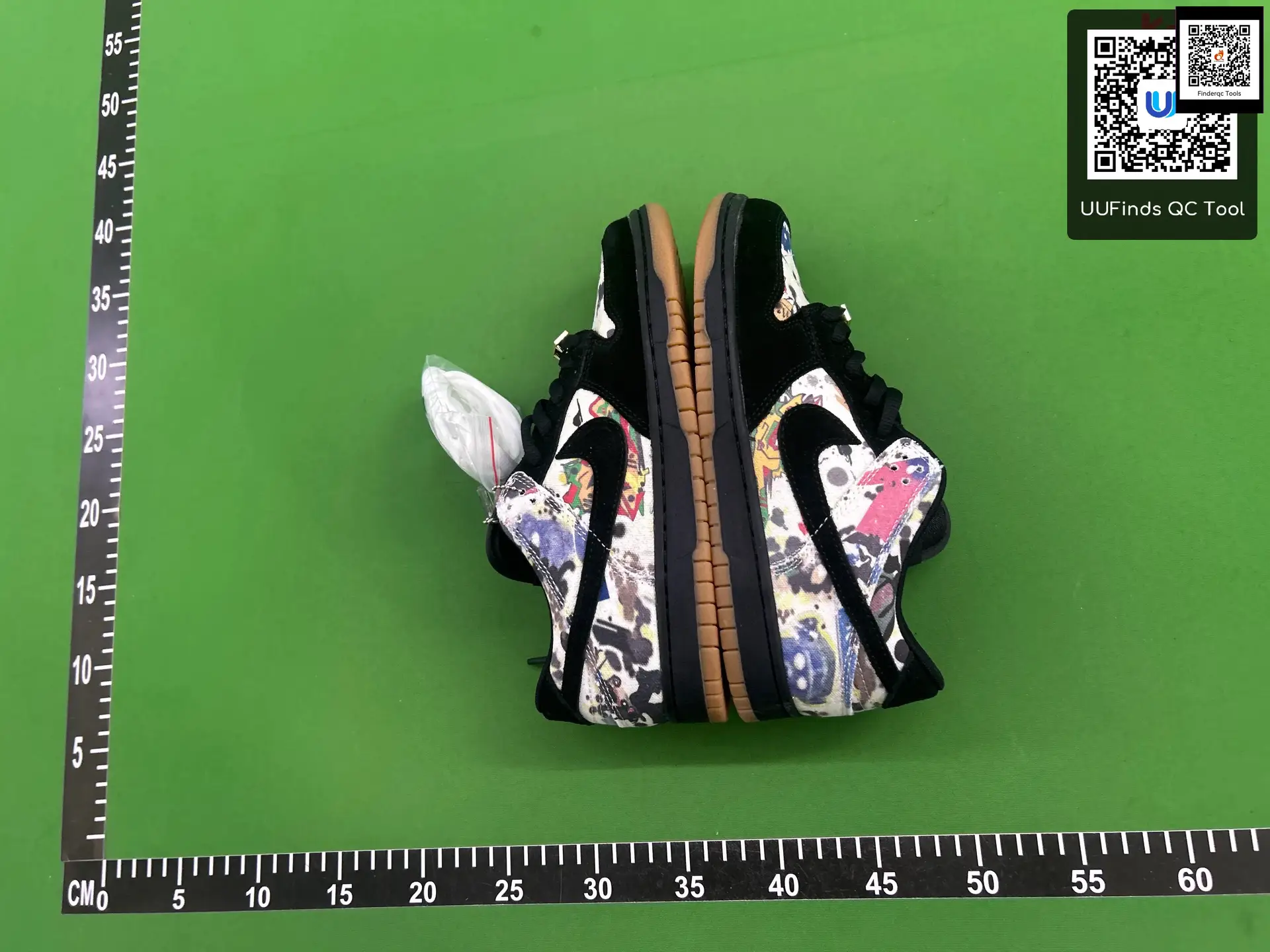 Nike SB Dunk Low Pro QS Supreme Black