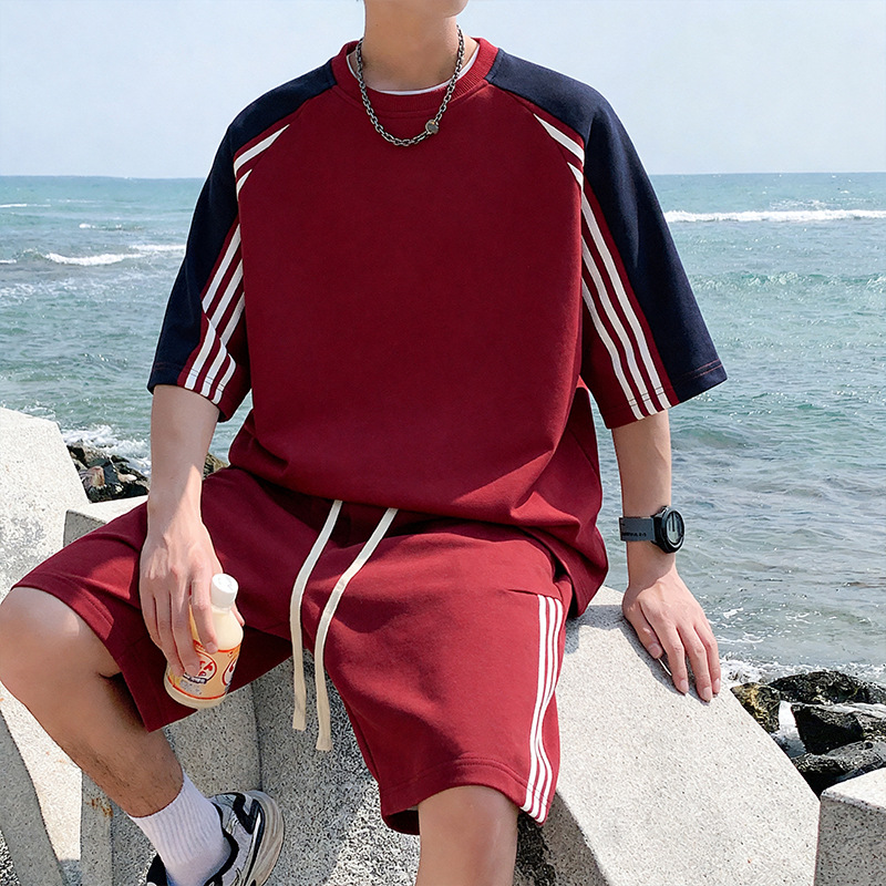 2026 Summer Casual Color-Blocking Three-Stripe Set for Men, Trendy Brand, Loose Fit, Stylish Two-Piece Set for Teenagers
