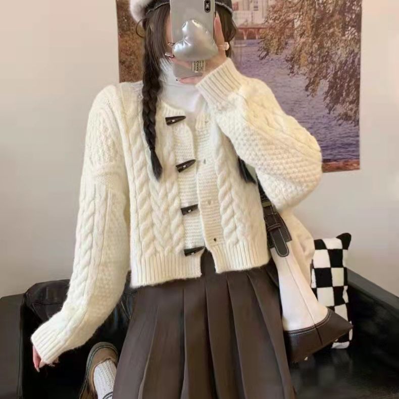 High Waist Short Twist Sweater Cardigan Women's Thick 2023 Spring and Autumn New Loose Outer Wear Horn Buckle Knitwear Coat