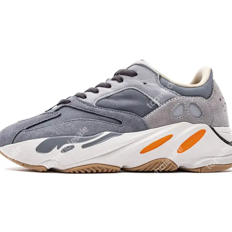 Adidas Yeezy Boost 700 Analog