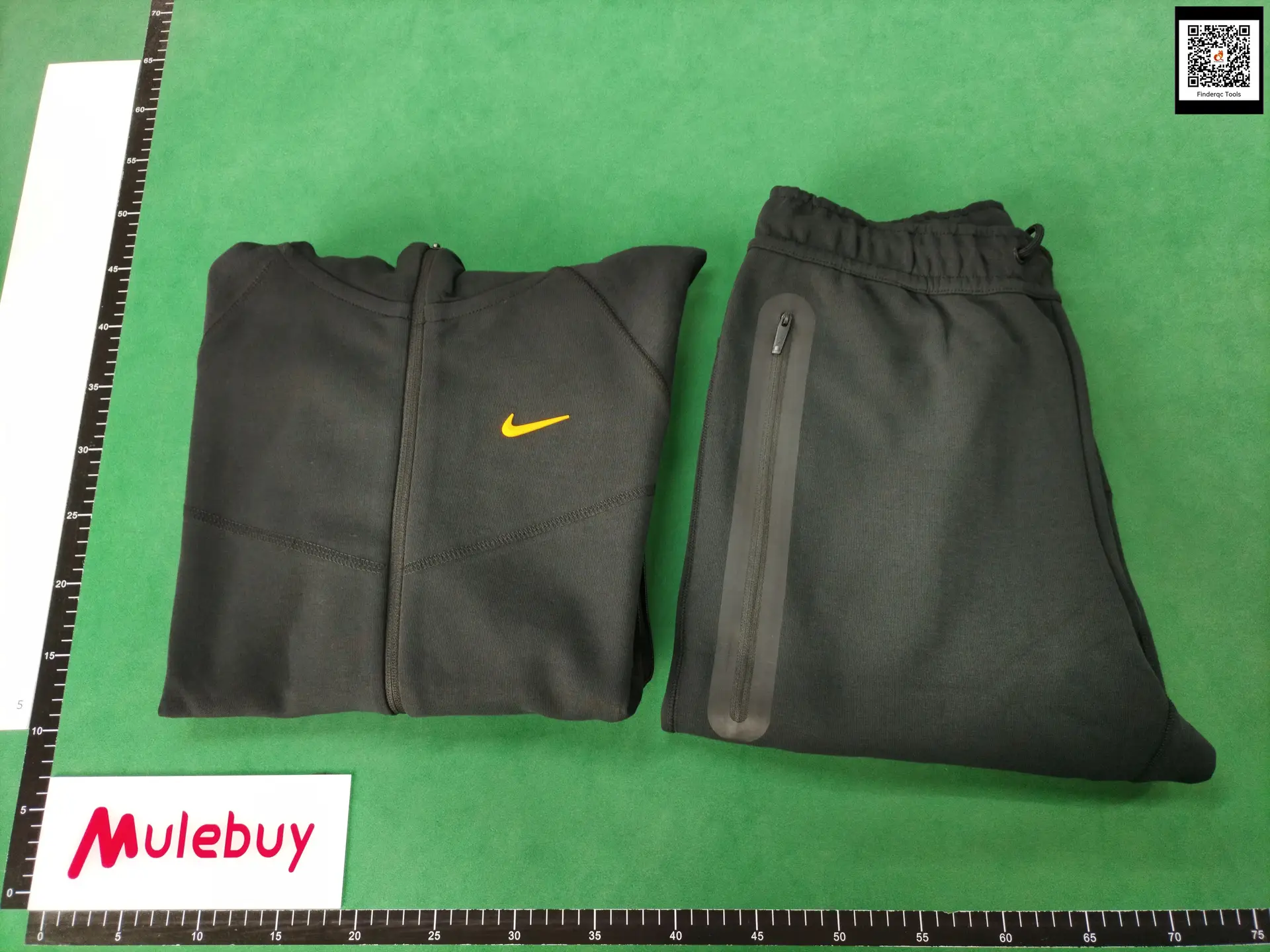 Nike Tech Fleece tracksuit black