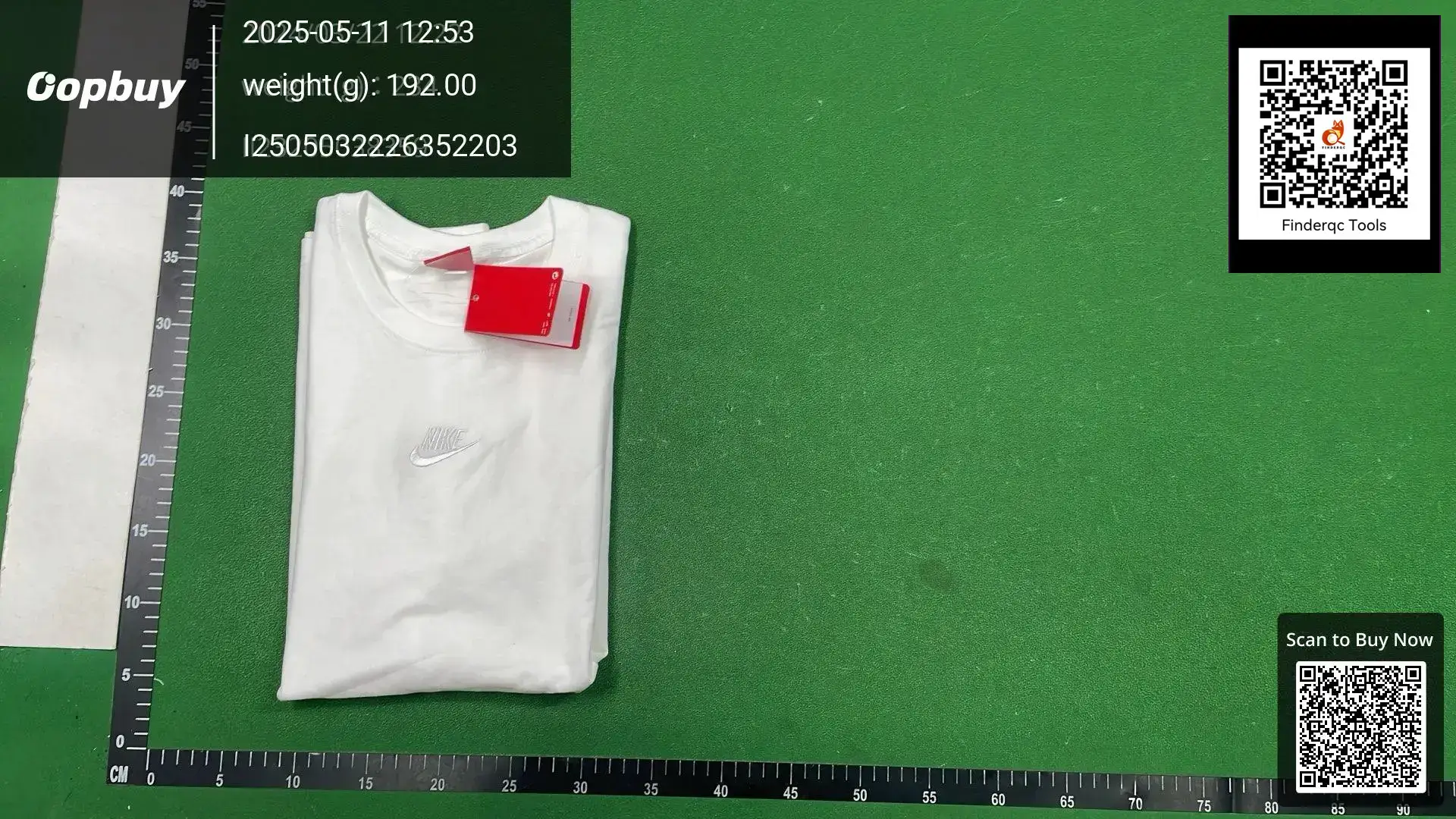Nike Men's White Short-Sleeved T-Shirt