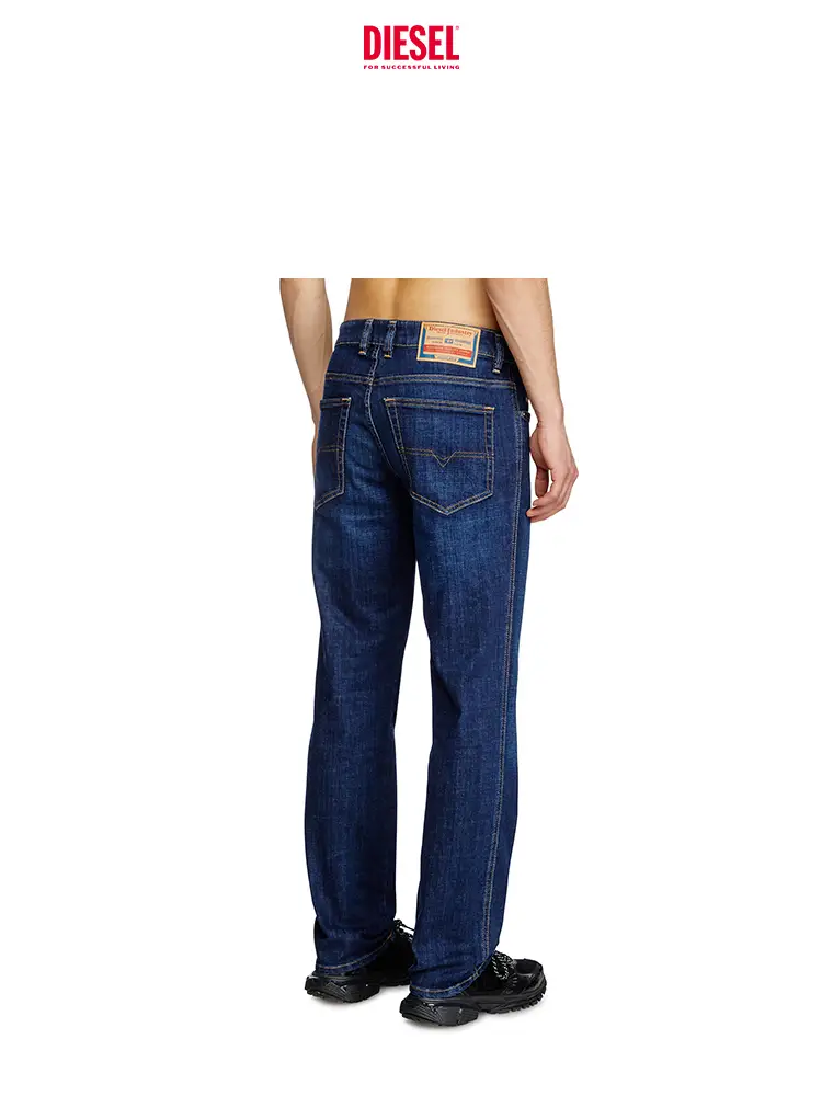 Diesel Men 25 New arrival D-Vyl Mid-Rise Fit Straight-leg Denim a 1579709 F89