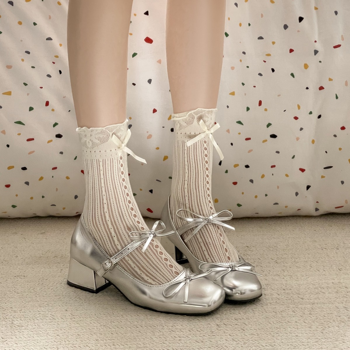 French-Style Silver Ballet Mary Jane Shoes for Women, 2026 New Spring Model, Hidden Heel, Suitable for Pairing with Dresses, Shallow Leather Shoes