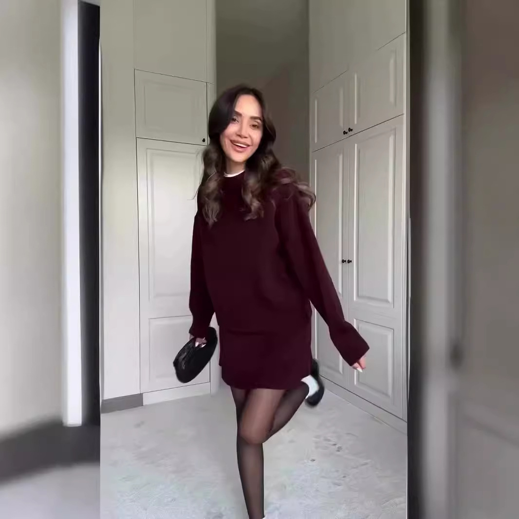 2026 Autumn New European and American Amazon Cross-Border Solid Color Casual Versatile College Style Knitted Sweater Short Skirt Set for Women