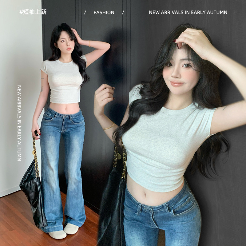 Hot Girl T-Shirt for Petite Women, Short-Sleeve T-Shirt with Raglan Sleeves, New Summer Style with a Cinched Waist Design, Slim-Fit Short Top