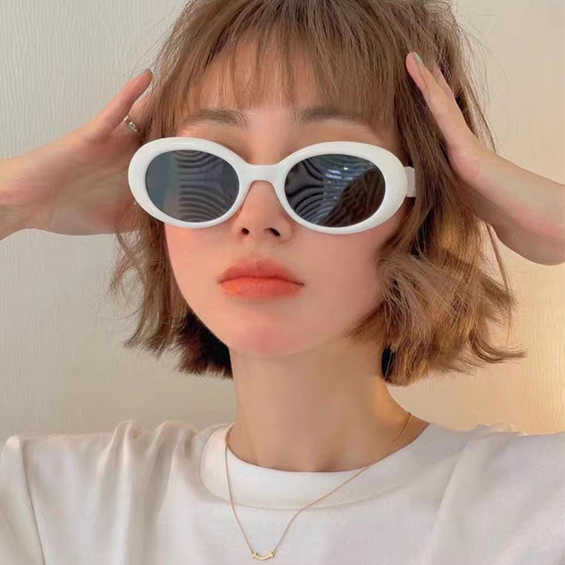 Retro White Oval Frame Sunglasses for Women, High-End European and American Style Internet Celebrity 2023 New Sunglasses Wholesale