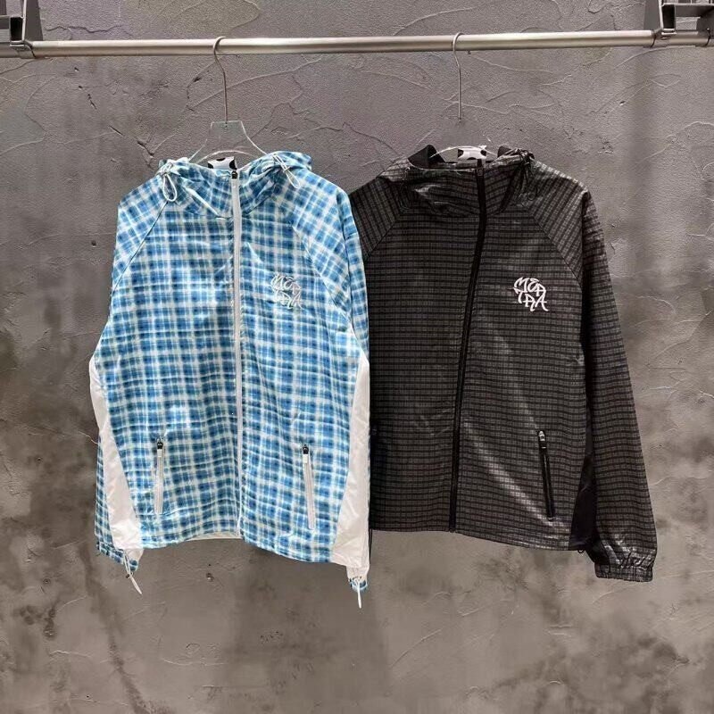 Mertra American Street Style Embroidered Letter Logo Plaid Patchwork Hooded Windbreaker Outdoor Casual Unisex Jacket Trendy