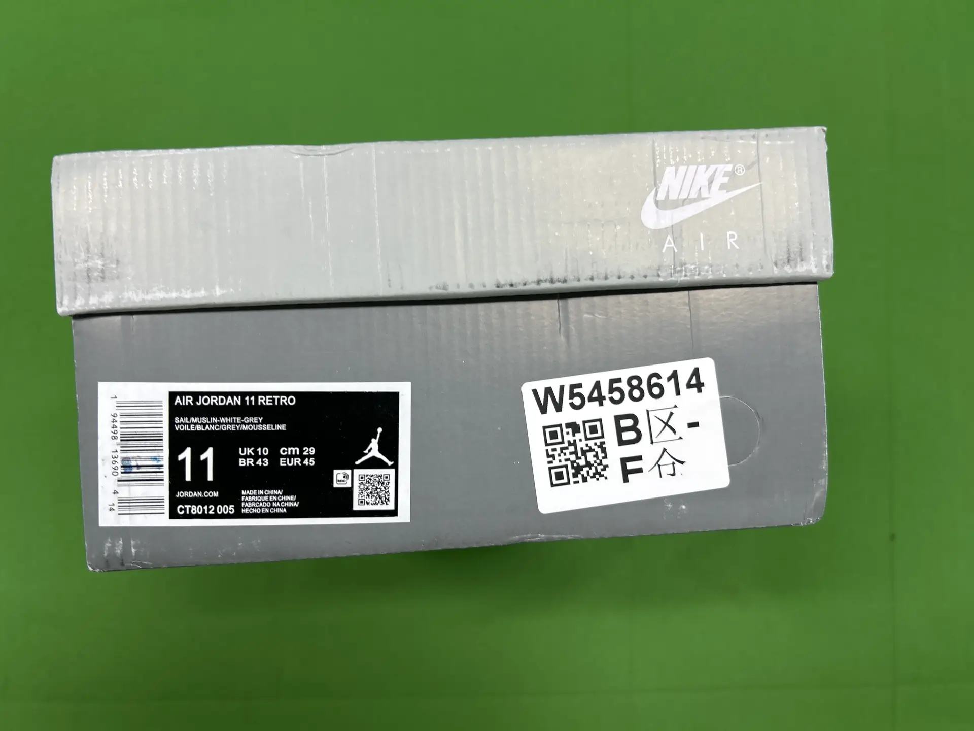 Jordan Air Jordan 11 Retro Sail Muslin White Grey