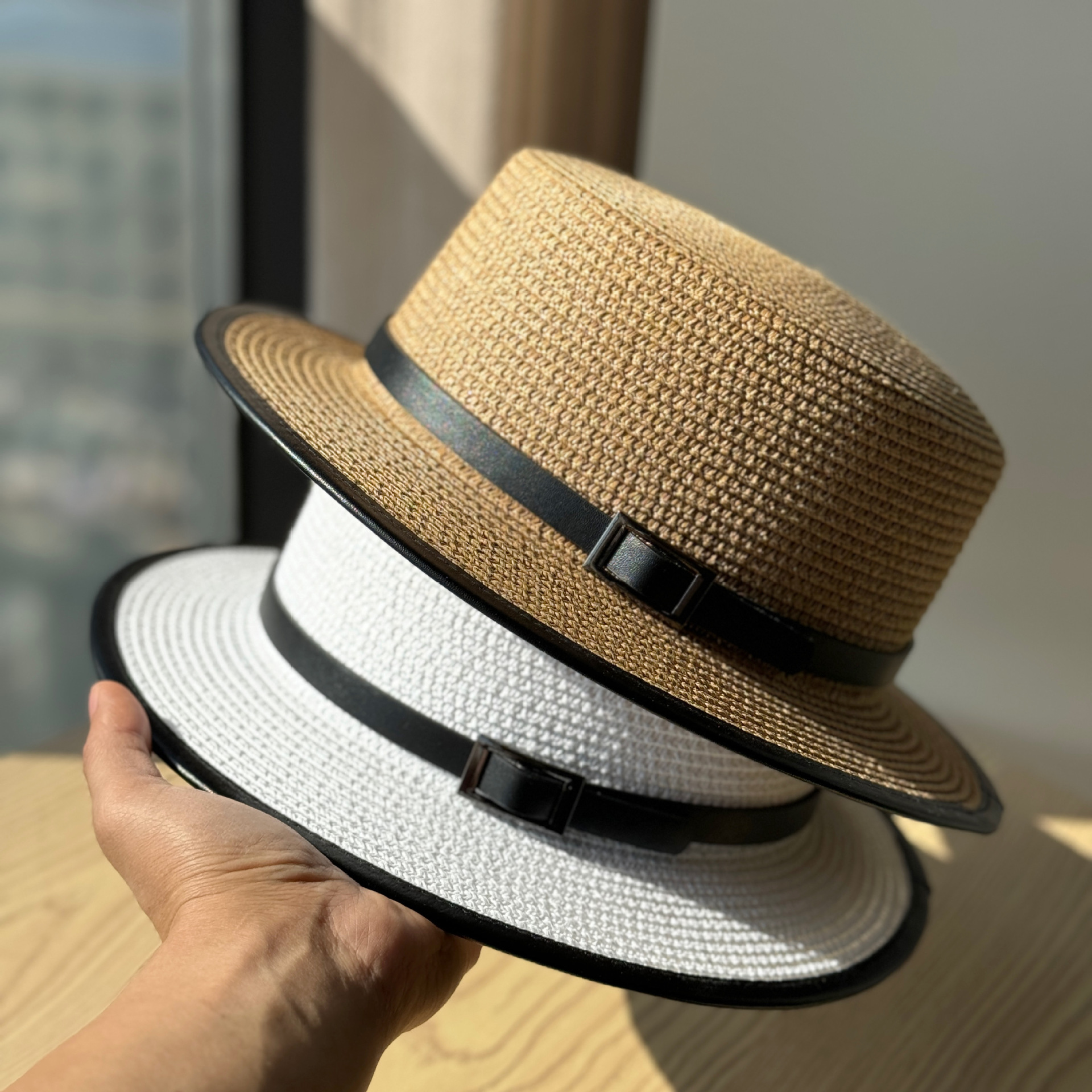 New British-Style Flat-Top Fashion Straw Hat with Belt Decoration for Women, Spring and Summer Travel Sun Hat