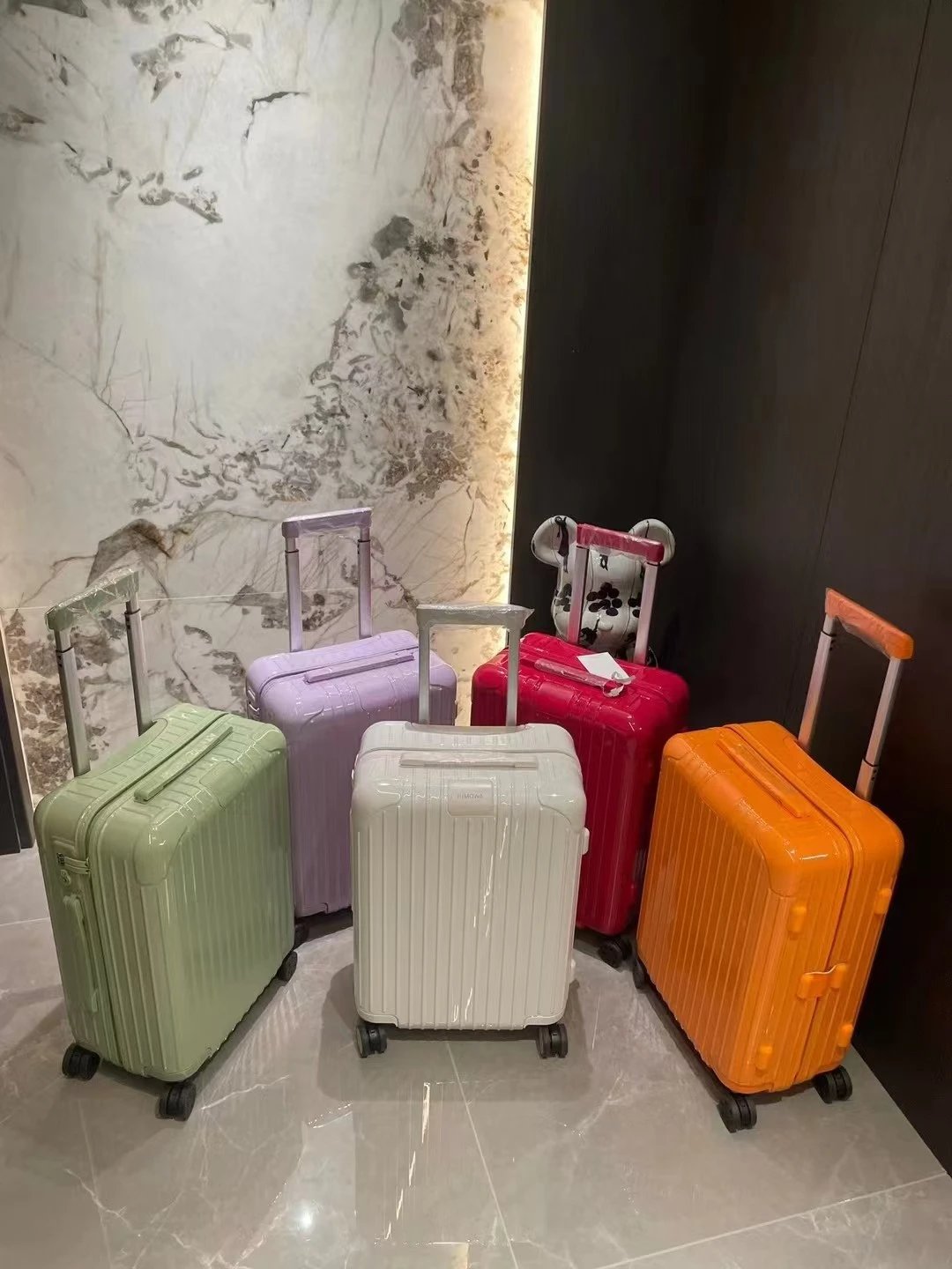 Ri.mo.wa suitcase Foto QC de WEIDIAN na Qualit.ly