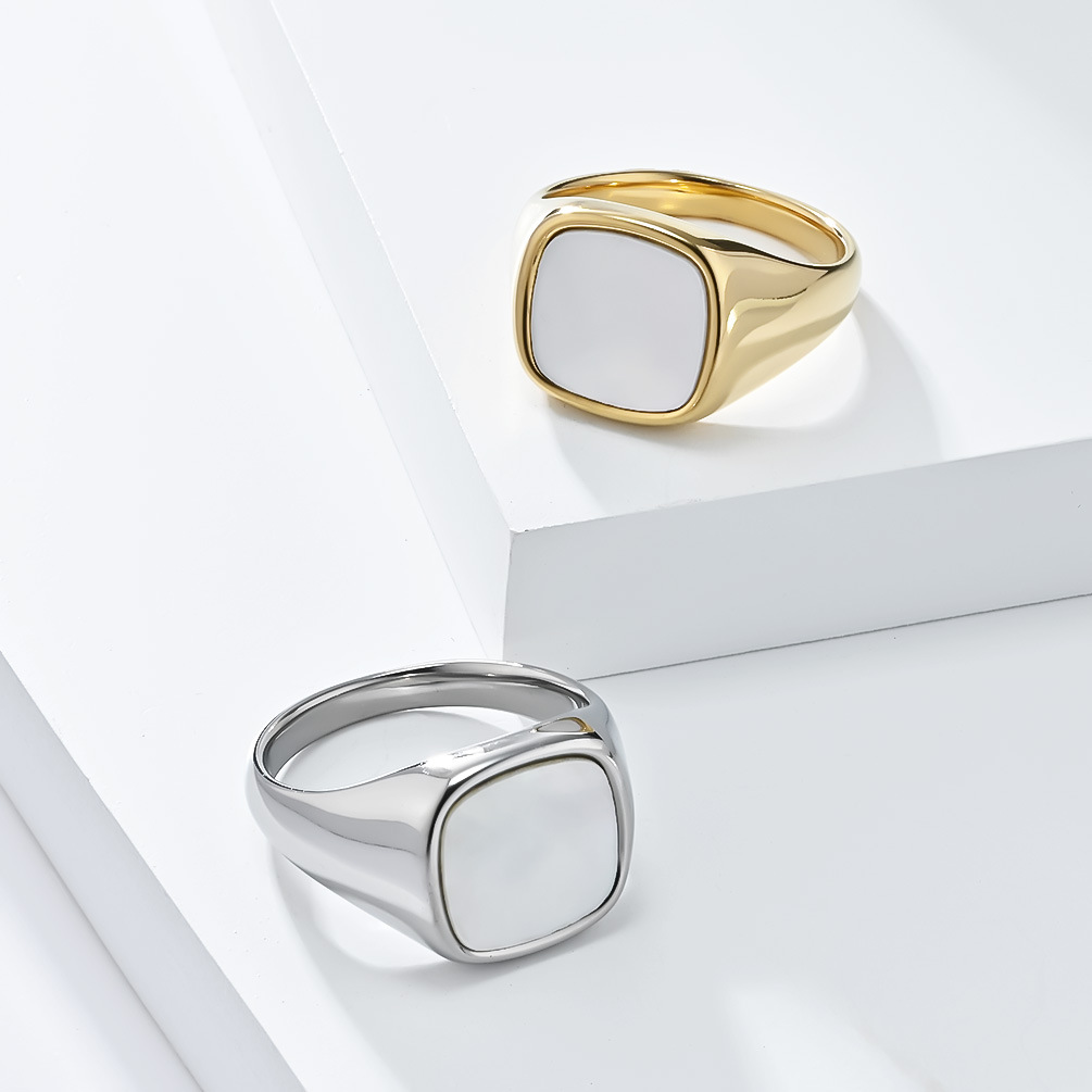 Cross-border European and American style light luxury square seal inlaid shell titanium steel ring men's and women's wedding ring commuter fashion wear accessories