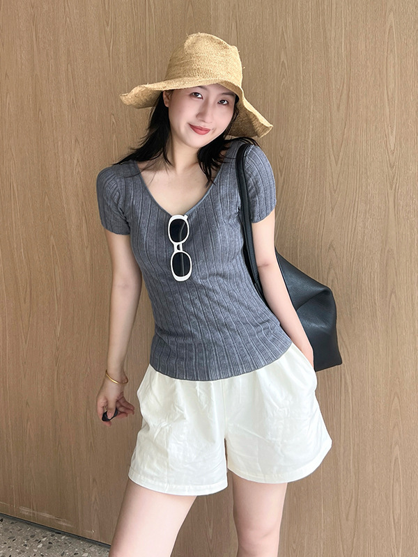 Gray High-End Slim-Fit Ribbed Wool-Blend Knit Sweater for Women, 2026 Summer New Casual Pullover