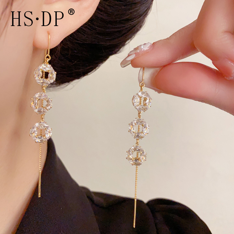 Niche Luxury Versatile High-End Micro-Inlaid Zircon Hoop Tassel Earrings, Exquisite and Fashionable, Slimming and Super Shiny Earrings for Women