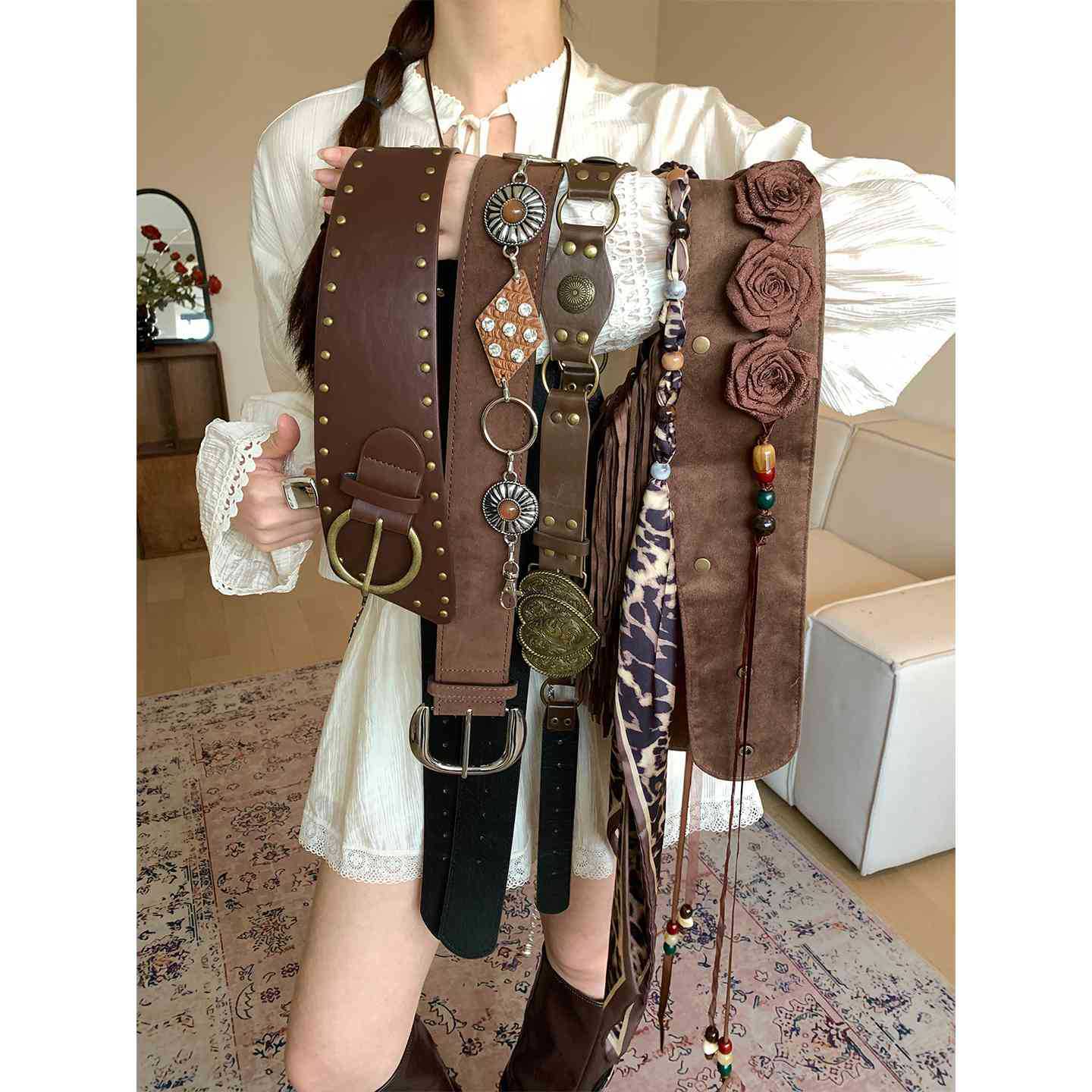 Retro American Western Style Brown Belt for Women, Niche Studded Waist Belt to Match Dresses and Jeans, Decorative Leather Belt