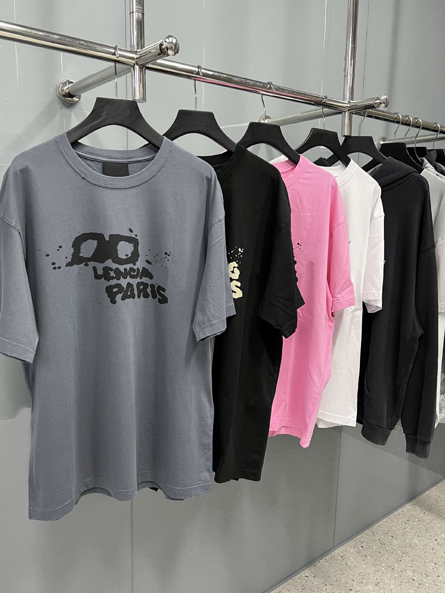 Real shot source direct supply high Version B 23ss new graffiti printed letters short sleeve Paris men's and women's loose T-shirt
