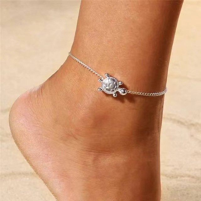 Europe and the United States cross-border hot selling jewelry summer beach wind niche design small turtle double handcuffs pendant anklet women