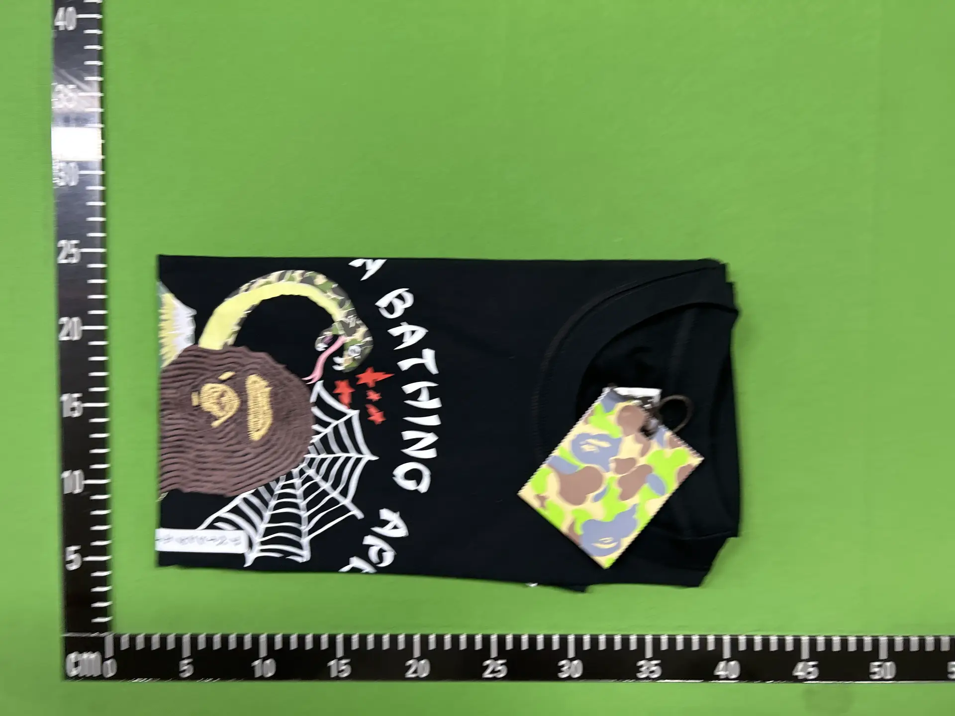Dropshipping Trendy Brand Cross-Border Wholesale 2024 Summer New Classic Ape Lightning Print Men's and Women's Cotton Shorts