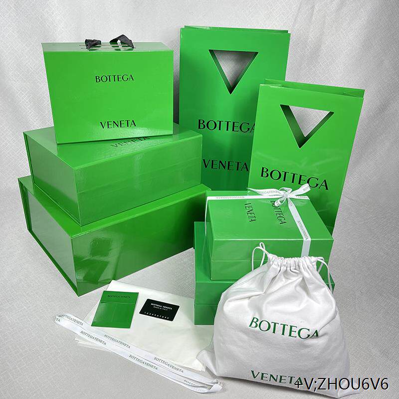 Gift Packaging Box, Gift Bag, Shoe Box, Bag Box, Perfume Belt Box, Photography Background Props, Empty Green Box, Paper Bag Foto QC de TAOBAO na Qualit.ly