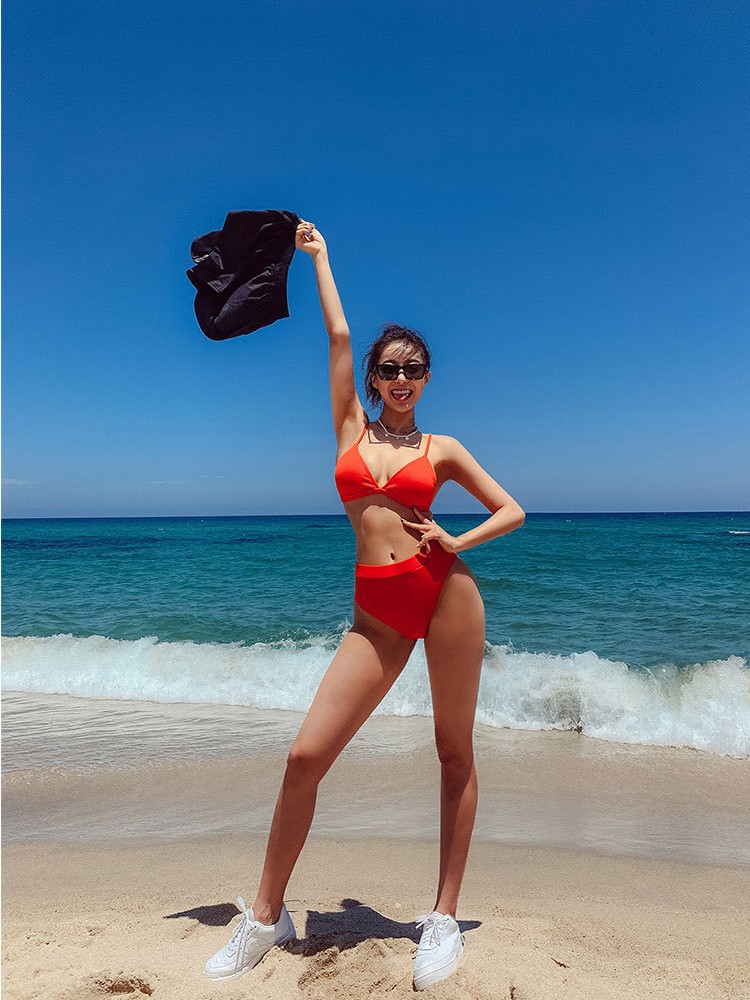 Special Offer] Korean-Style Cross-Border Swimwear, Feminine Two-Piece Bikini, Triangle Fashion, Foreign Trade, Dongdaemun Hot Spring Swimwear