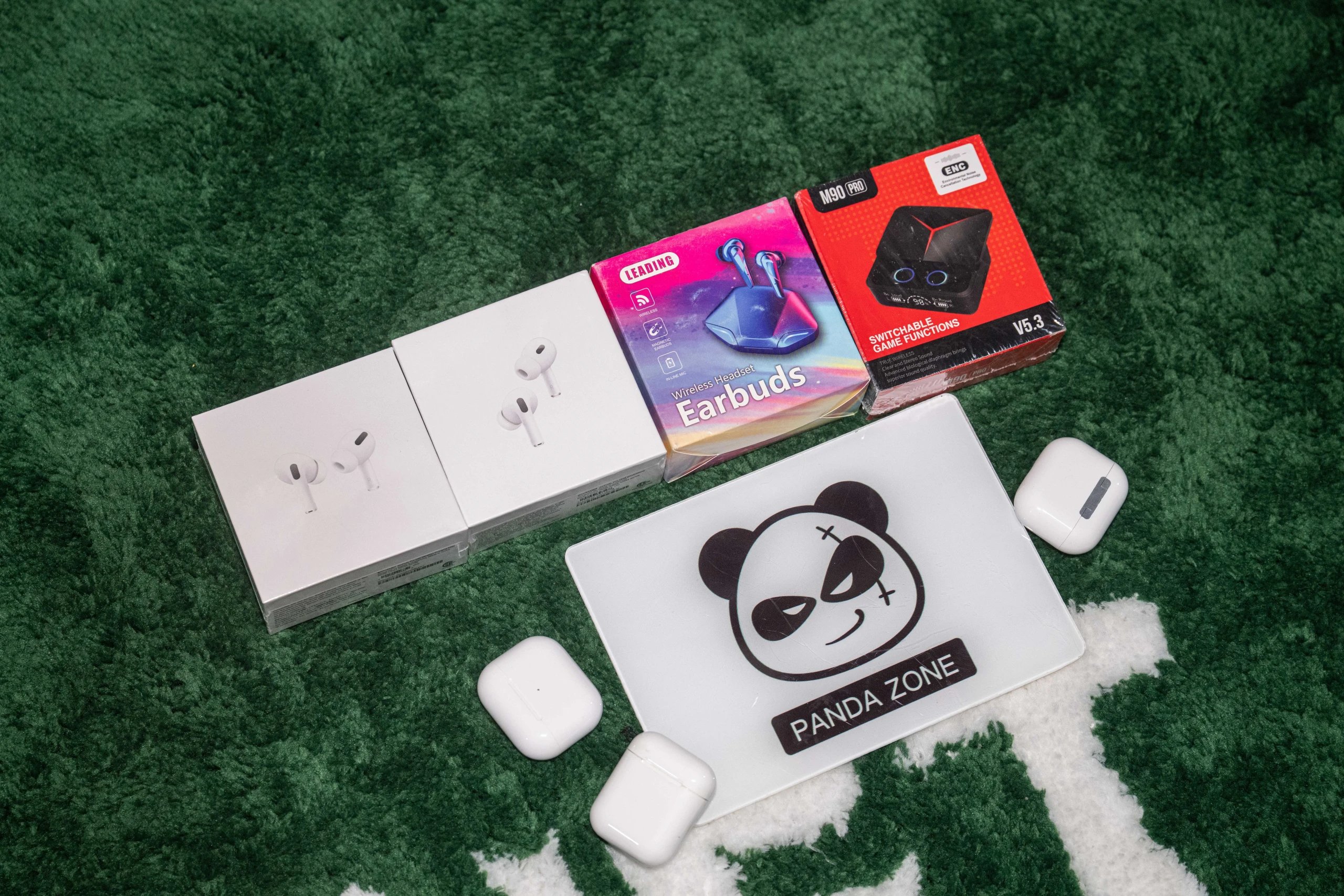 V【Surprise Mystery Box】earphones /earbuds +Non-exchangeable once purchased