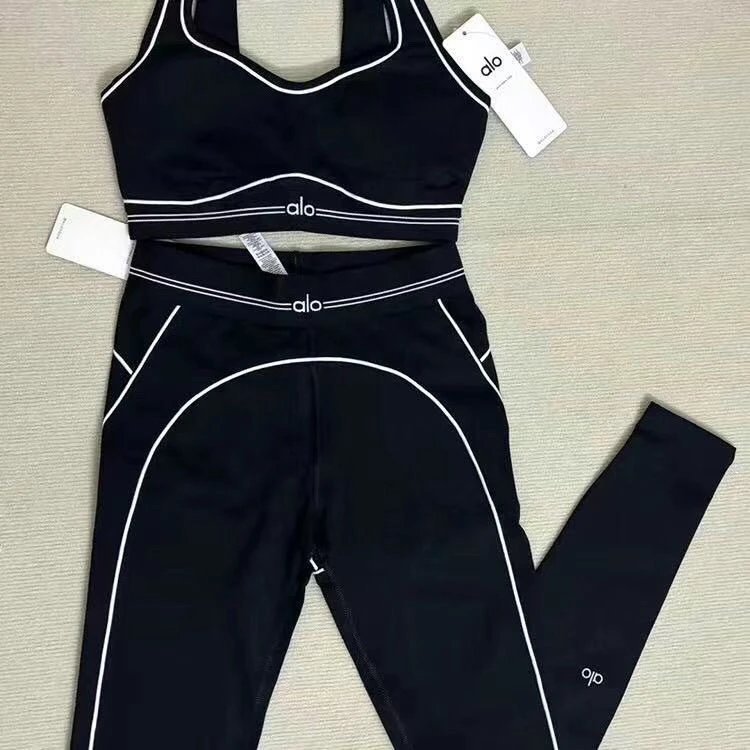 alo Yoga Set