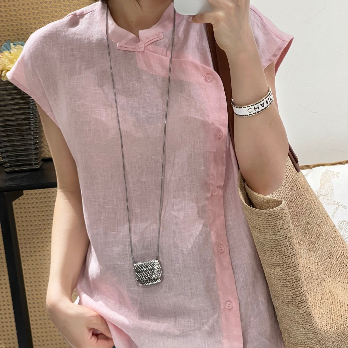 Nanyou 2026 Summer Women's Luxury New Chinese Style Niche Design New Chinese Style Off-Shoulder Sleeve Wide-Fit Linen Top