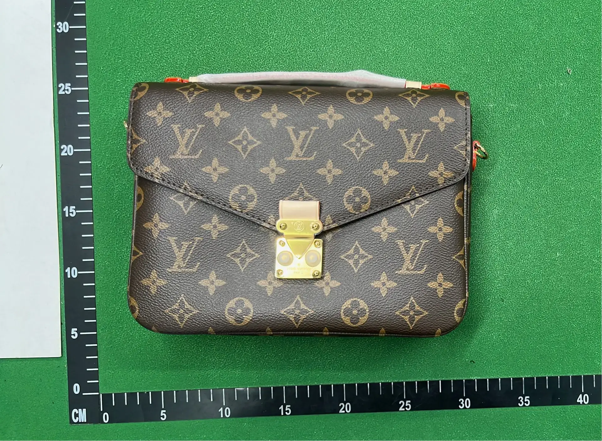 Louis Vuitton Monogram Pochette Felicie