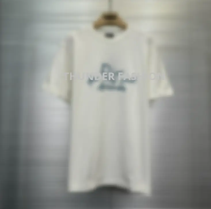 Friend towel embroidered round neck T-shirt