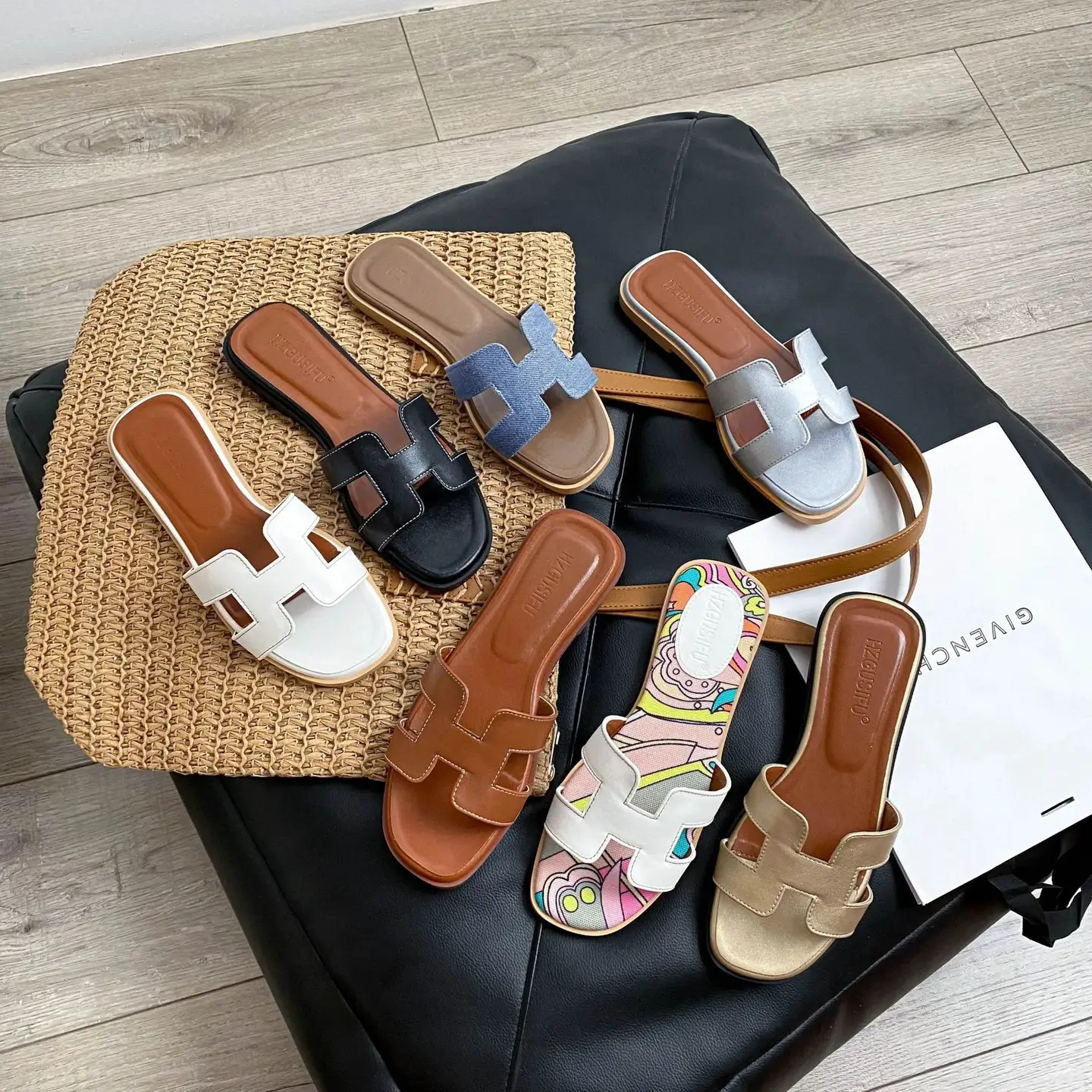 H Summer Sheep Pattern Cool Slippers